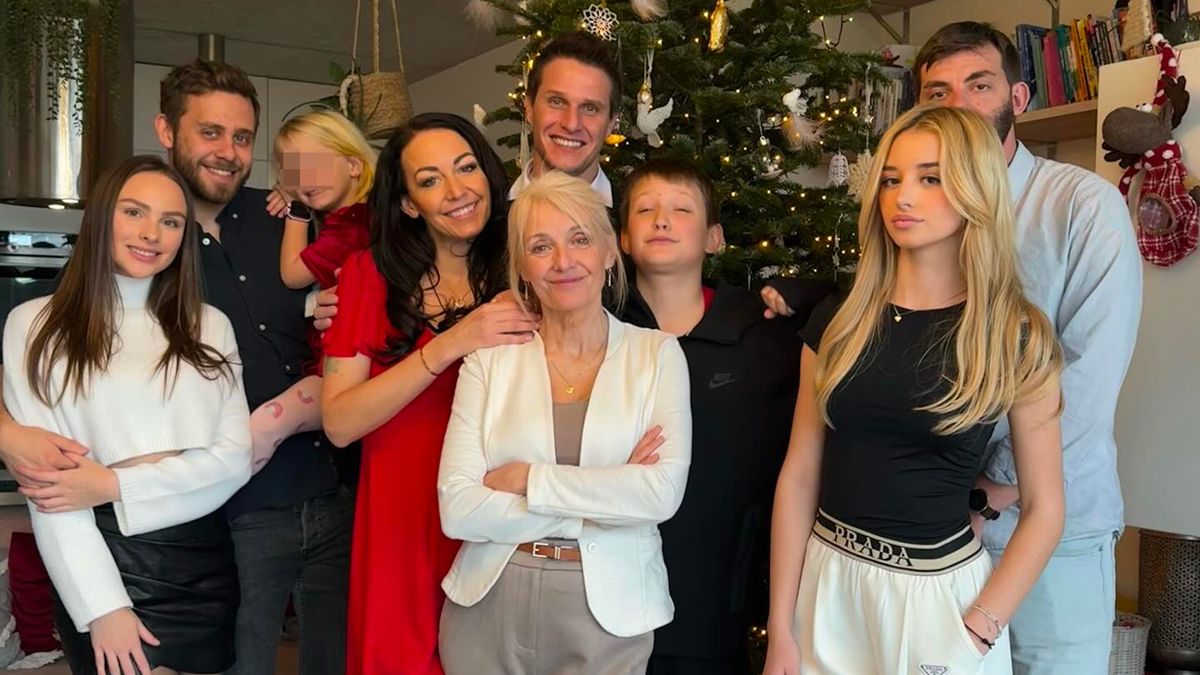 Pozdní vánoční hostina u Hanychové: Agáta sdílela dojemný snímek, chybí na něm důležitý člen rodiny